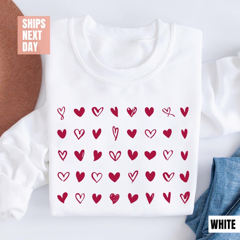 Cute Heart Sweatshirt (S-M-L-XL)