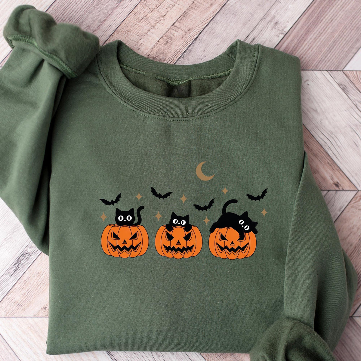 Black Cat Sweatshirt, Halloween Sweatshirt, Pumpkin T-shirts, Fall Sweatshirt for Women, Halloween Crewneck, Bat Top, Spooky Season T-shirts