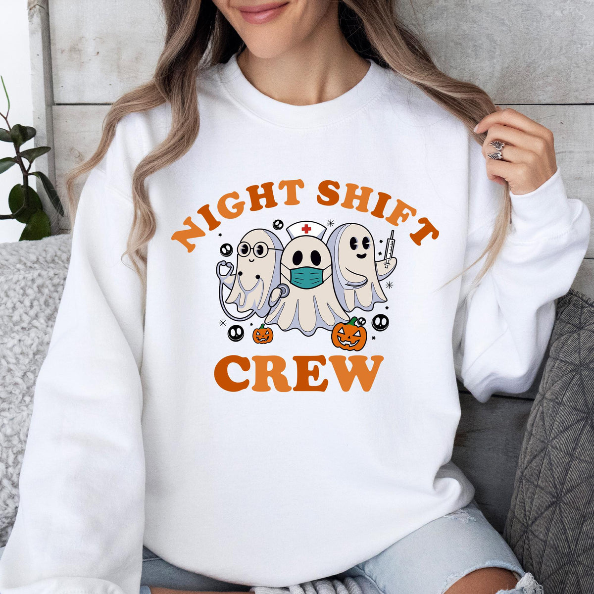 Night Shift Crew, Halloween Nurse Sweatshirt, Retro Spooky Nurse Tshirt, Registered Nurse Sweatshirt, Halloween RN Shirt, Nursing School Tee