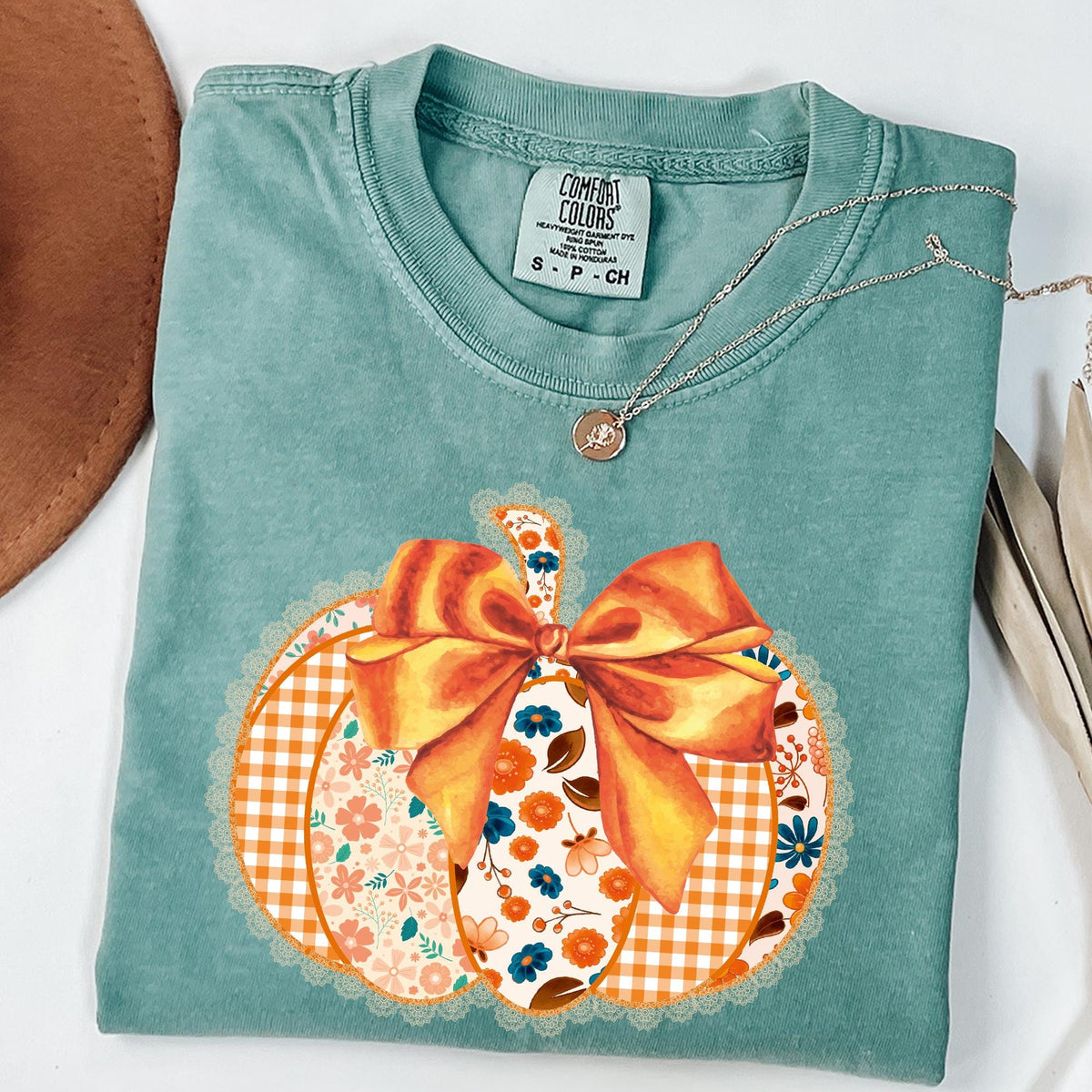 Comfort Colors® Farm Fresh Pumpkins Daily Tee, Pumpkin Shirts, Pumpkin Season Tee, Fall Autumn Thanksgiving, Fall Season T-shirt, Fall Gifts