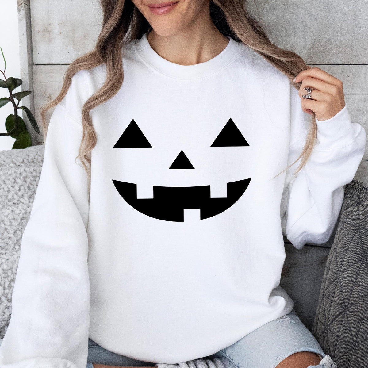 Halloween Pumpkin UNISEX Sweatshirt, Pumpkin Face Sweatshirt, Jack O' Lantern Sweatshirt, Halloween Sweatshirt, Pumpkin Sweatshirt, Fall Tee