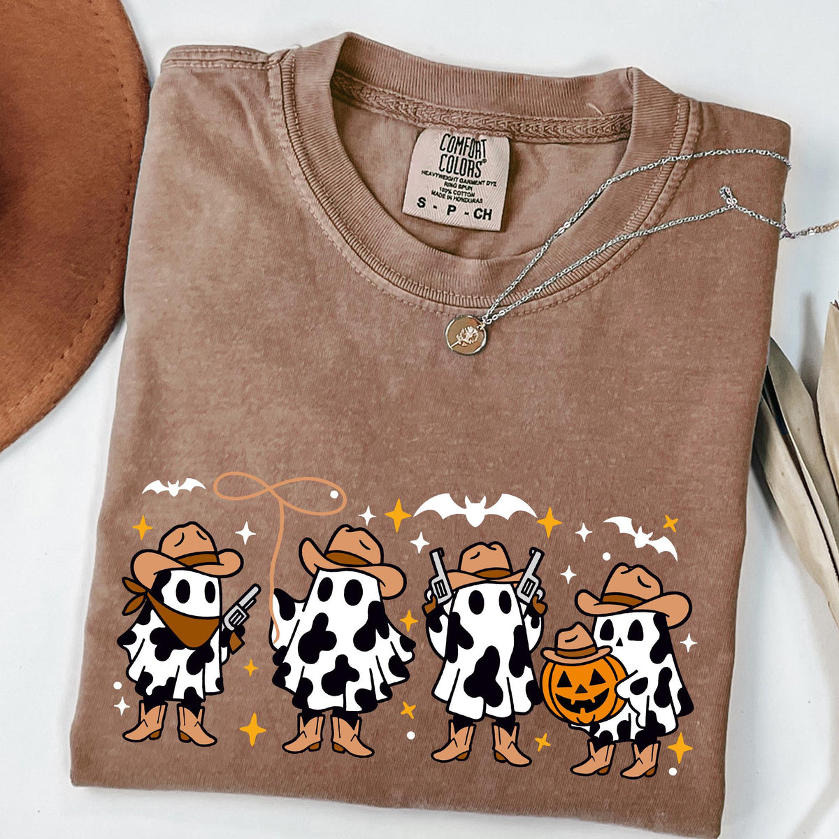 Comfort Colors® Western Ghost T-Shirt, Halloween Shirt, Halloween Party T-shirt, Spooky Fall T-shirt, Country Girl Gift, Cute Ghost T-shirts
