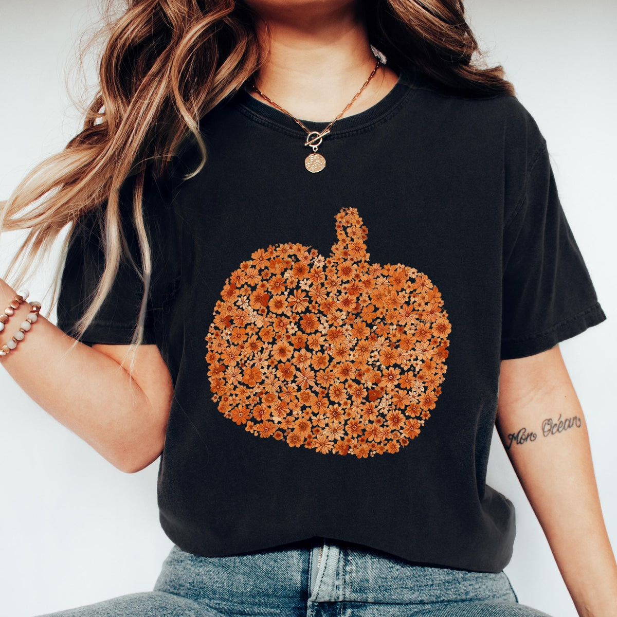 Pumpkin Shirt for Women, Fall Sweater, Thanksgiving Shirt Women, Floral Thankful Shirt, Pumpkin Sweatshirt, Thanksgiving Gift, Halloween Tee