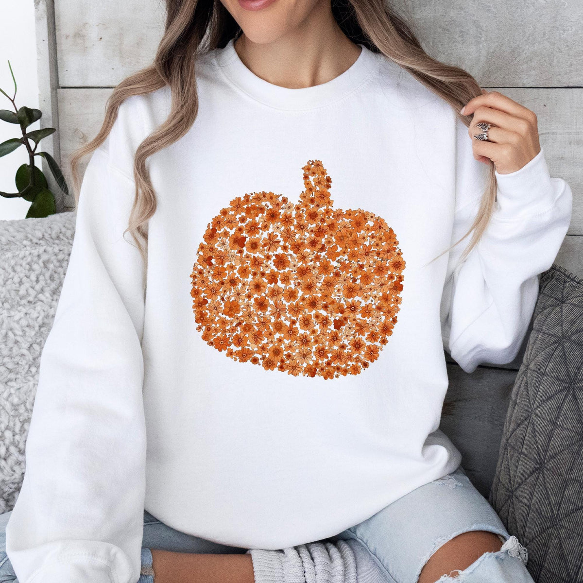 Pumpkin Shirt for Women, Fall Sweater, Thanksgiving Shirt Women, Floral Thankful Shirt, Pumpkin Sweatshirt, Thanksgiving Gift, Halloween Tee