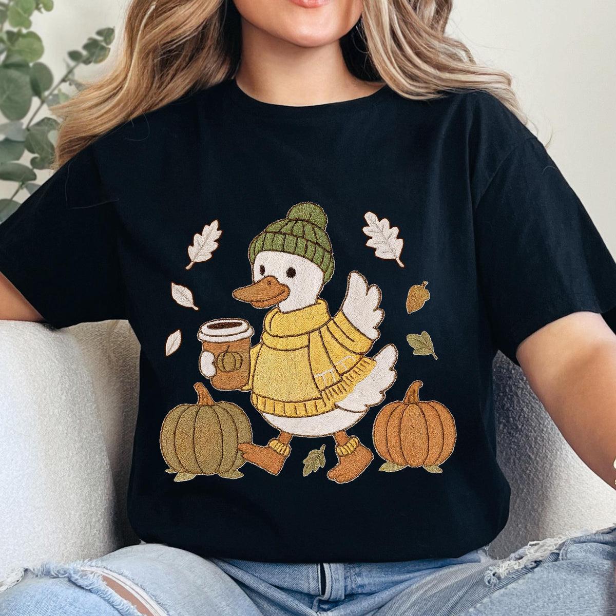 Trendy Cute Fall Duck Sweatshirt, Cozy Autumn Coffee T-shirt, Preppy Duck Pullover, Trendy Thanksgiving Sweater, Pumpkin Patch Duck T-shirts