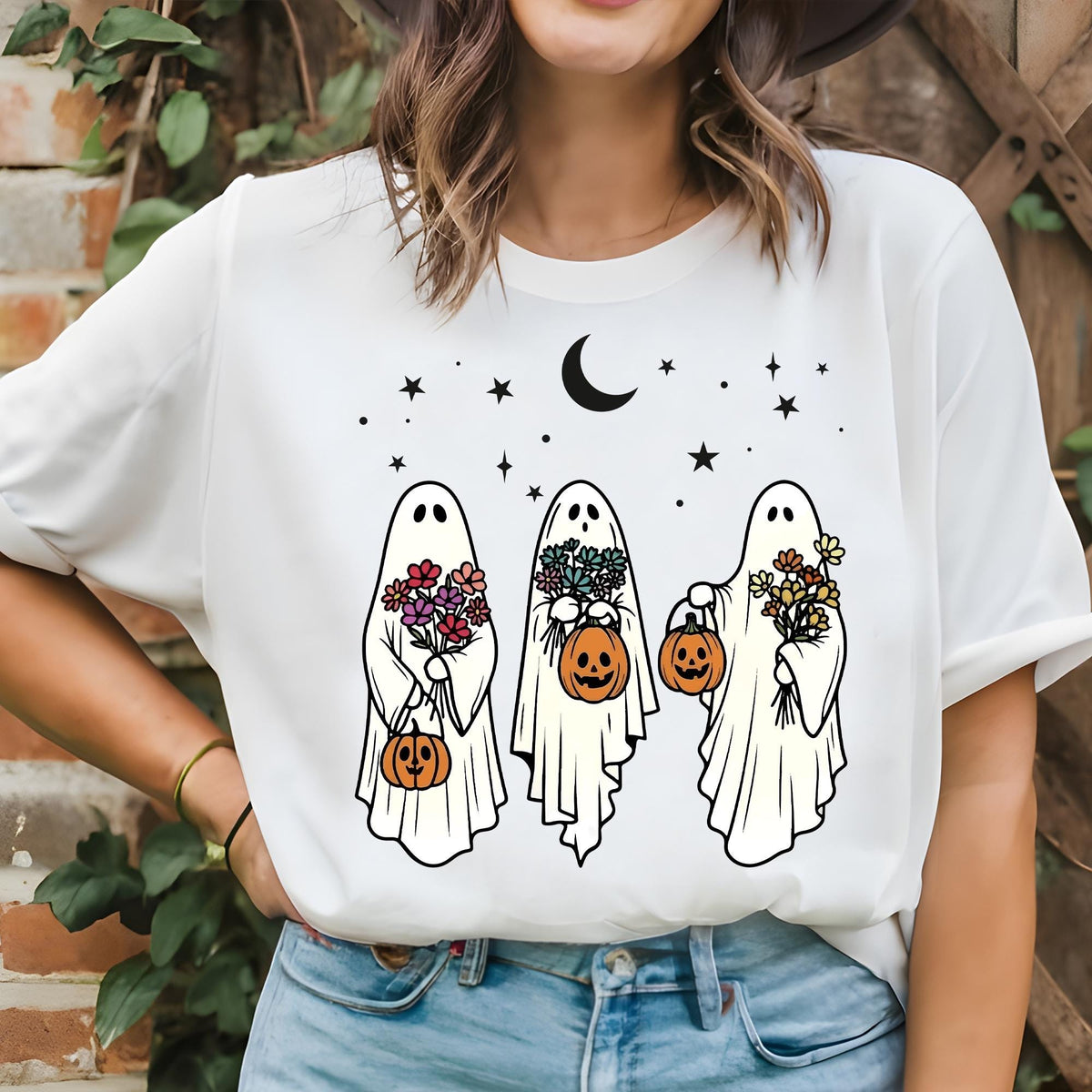 Vintage Halloween Ghost Shirt, Floral Retro Spooky Pumpkin Shirts, Ghost Crewneck Sweatshirt, Spooky Season T-Shirt, Ghost Aesthetic T-shirt