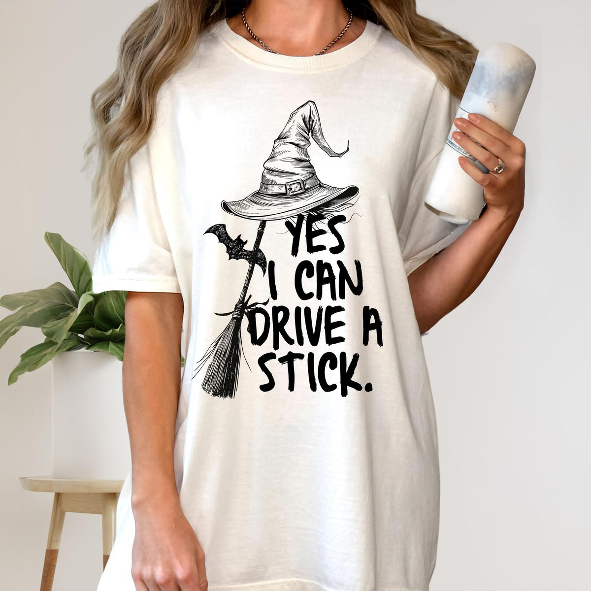 Yes I Can Drive A Stick T Shirt, Funny Halloween Witch Tee for Women, Cute Halloween Gifts Top, Witchy Costume Outfit, Spooky Party T-shirts