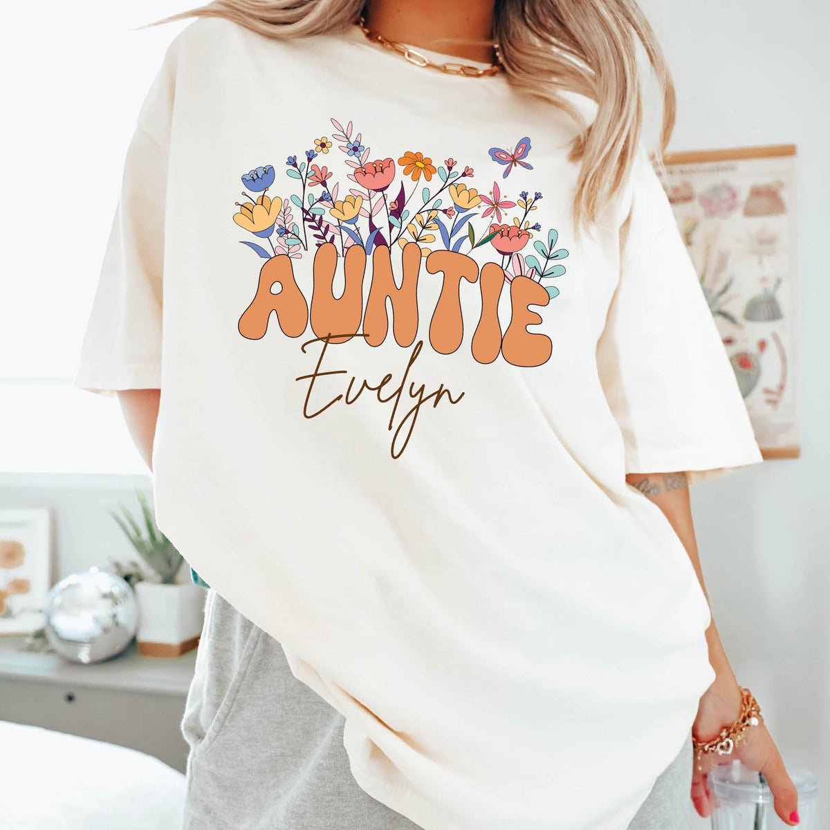 Personalized Wildflowers Auntie Shirt, Custom Flowers Aunt T-Shirt, Custom Aunt Gifts, Pregnancy Announcement T-Shirt, Reveal To Aunt Gifts