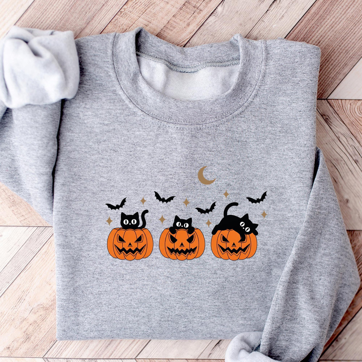 Black Cat Sweatshirt, Halloween Sweatshirt, Pumpkin T-shirts, Fall Sweatshirt for Women, Halloween Crewneck, Bat Top, Spooky Season T-shirts
