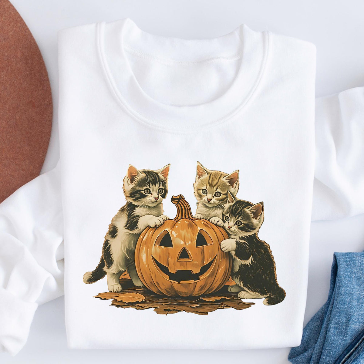 Vintage 90s Cat Halloween Sweatshirt, Retro Halloween Shirt, Spooky Season Tee, Pumpkin Shirt, Cat Lover Shirt, Spooky Season, Black Cat Tee