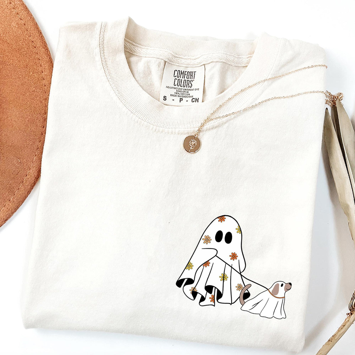 Comfort Colors® Сute Ghost Dog Shirt, Dog Lovers Halloween Gift, Halloween DogTees, Spooky Season, Fall Graphic Tee, Womens Halloween Shirts