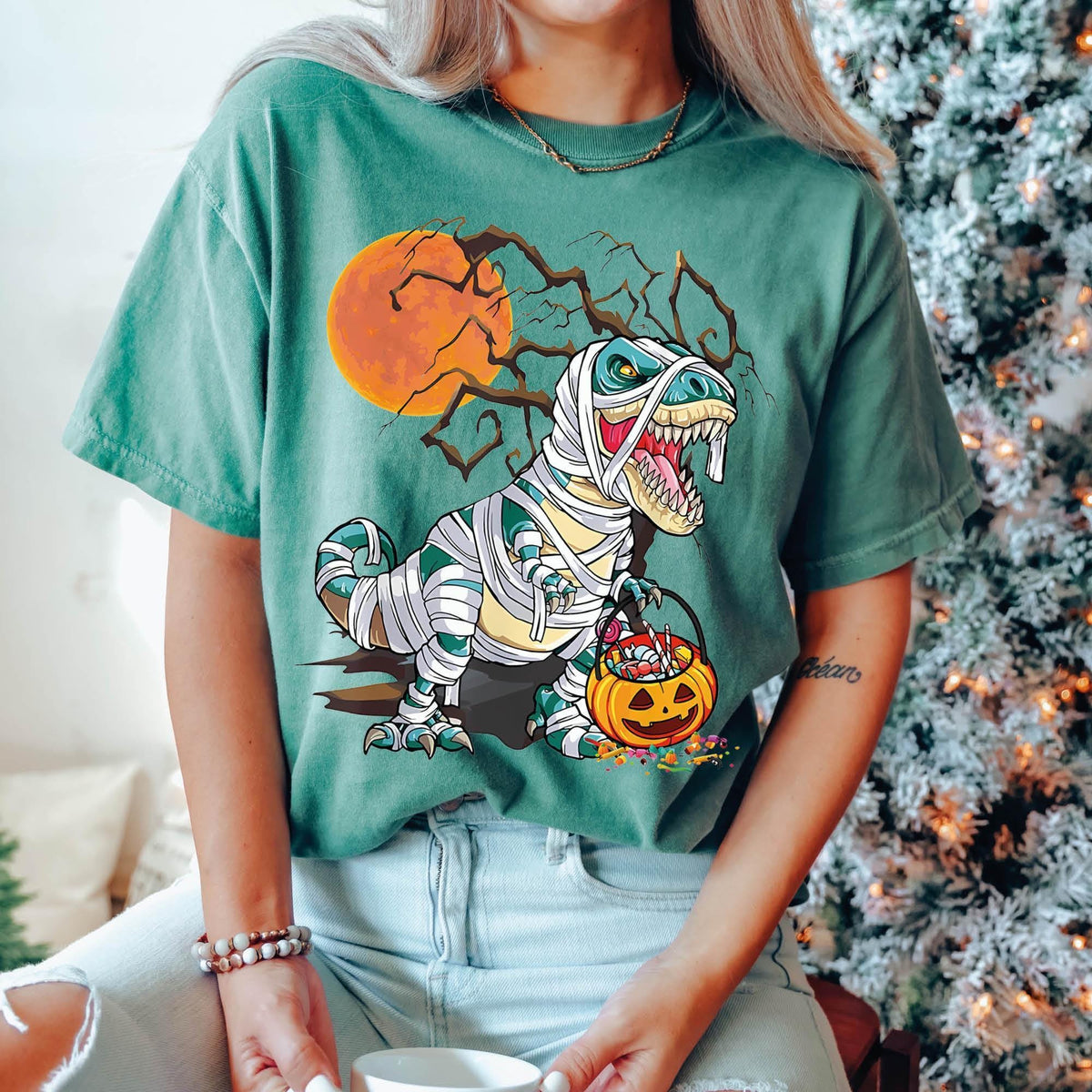 Halloween Shirt, Dinosaur Skeleton T rex Scary Shirt, Spooky Saurus Rex Shirt, Comfort Colors®, Dinosaur Halloween Gift, Cute Halloween Gift