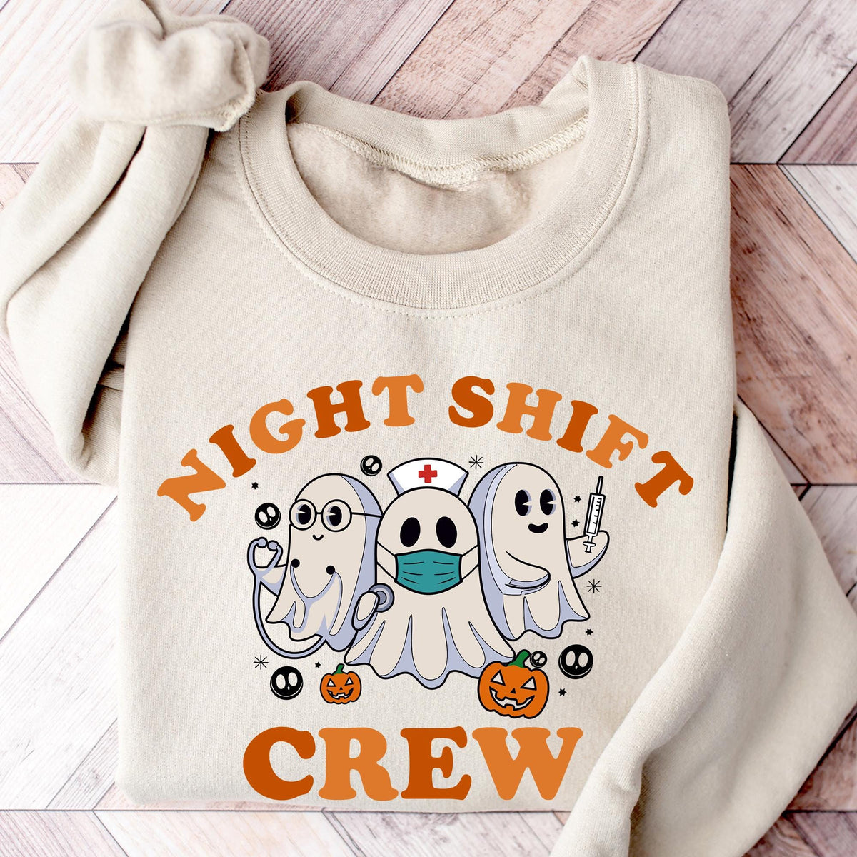 Night Shift Crew, Halloween Nurse Sweatshirt, Retro Spooky Nurse Tshirt, Registered Nurse Sweatshirt, Halloween RN Shirt, Nursing School Tee