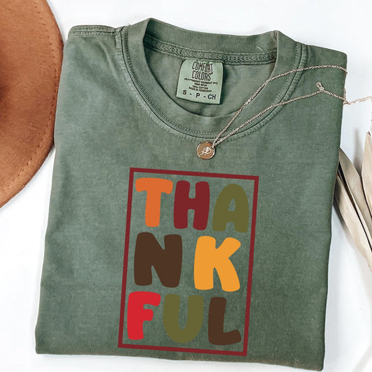 Thankful Shirt Comfort Colors®, Thanksgiving Sweatshirt, Cute Fall Crewneck, Fall Shirt, Religious Gift Idea, Autumn Tees, Retro Fall Season