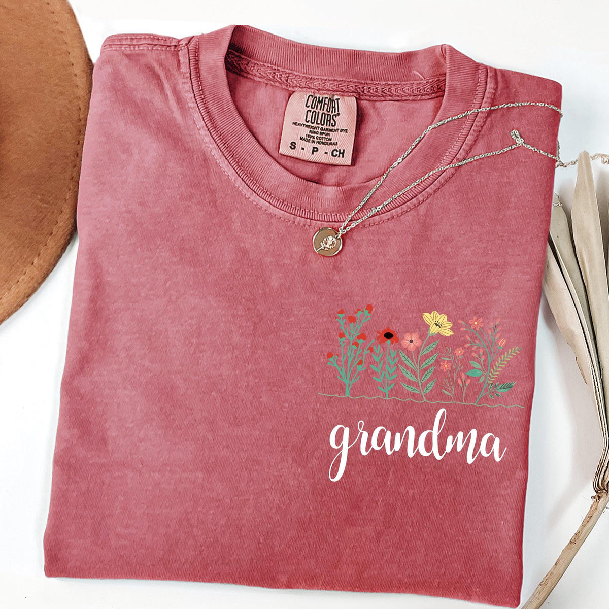 Comfort Colors® Personalize Floral Grandma Shirt, Mothers Day Gift For Grandma, New Nana Shirt, Gigi Mimi Shirt, Nana Shirt, Granny T-shirts