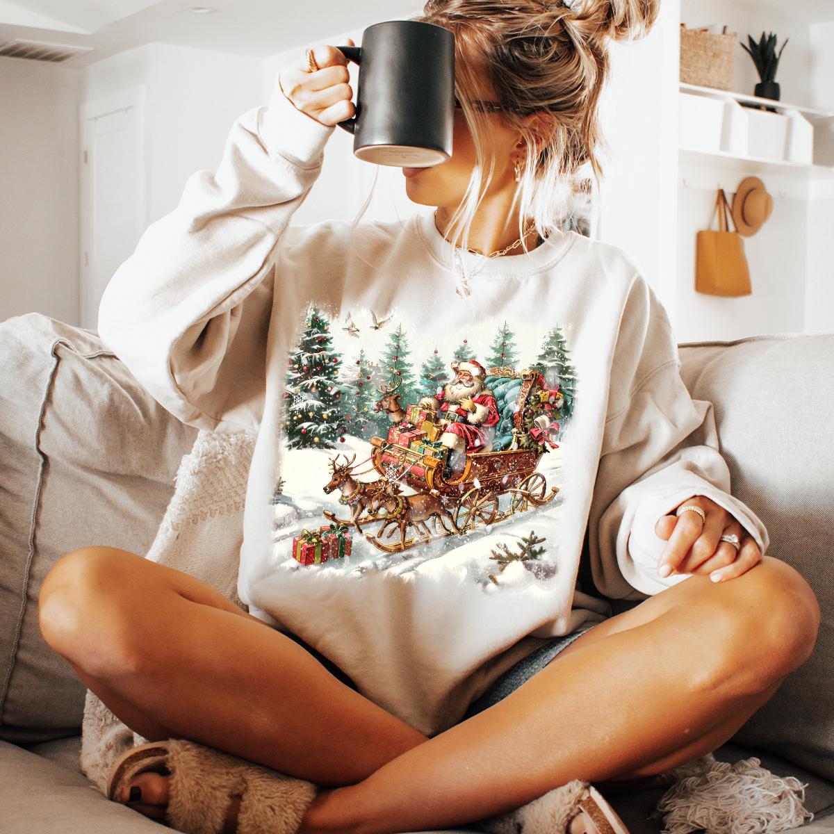Vintage Santa Crewneck Sweatshirt, Christmas Women Men Top Holiday Reindeer Lover Gift Xmas Sweater, Unisex Nineties Retro Santa Claus Shirt