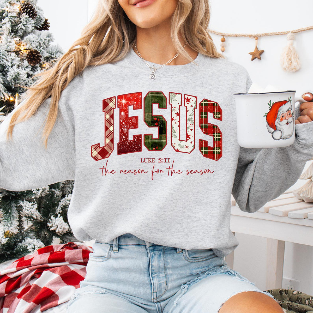 Christian Jesus Sweathirt, Christmas Bible Verse Shirt, Trendy Faith Apparel Gift, Jesus Loves You, The Reason For The Season, Chritsmas Tee
