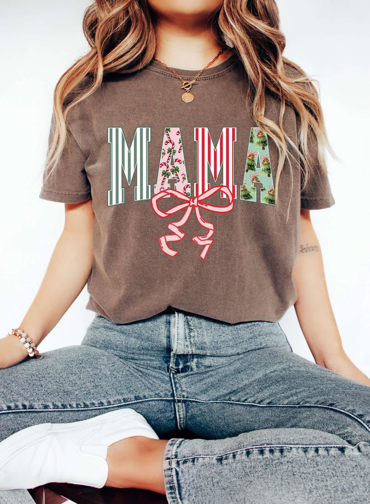 Comfort Colors® Christmas Mama Shirt, Retro Mom Shirt, Xmas Christmas Tee Holiday New Mom Gift Pregnancy Announcement,Christmas Gift for Mom