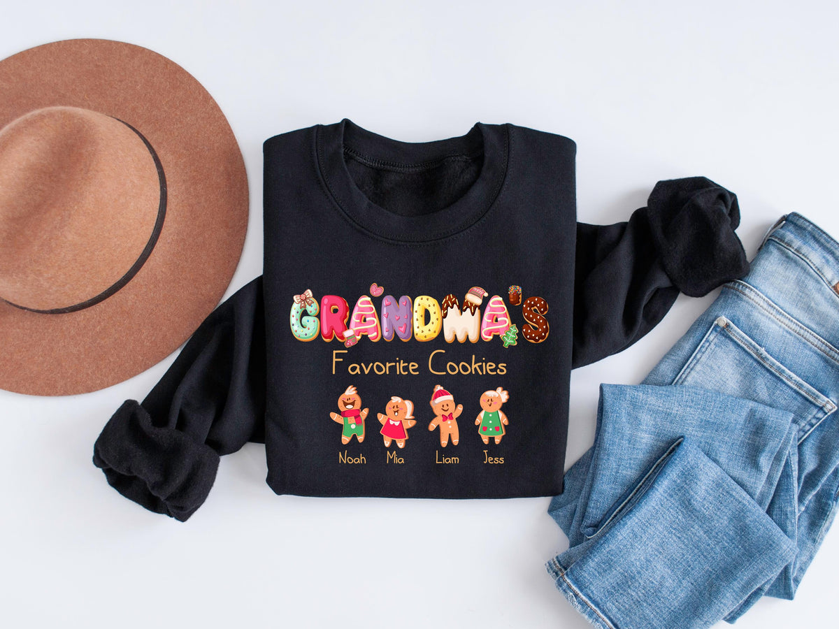 Personalized Grandma Christmas Sweatshirt, Custom Grandma Sweatshirt, Grandma Christmas Gift, Customized Shirt for Nana, Gift for Mom Tshirt