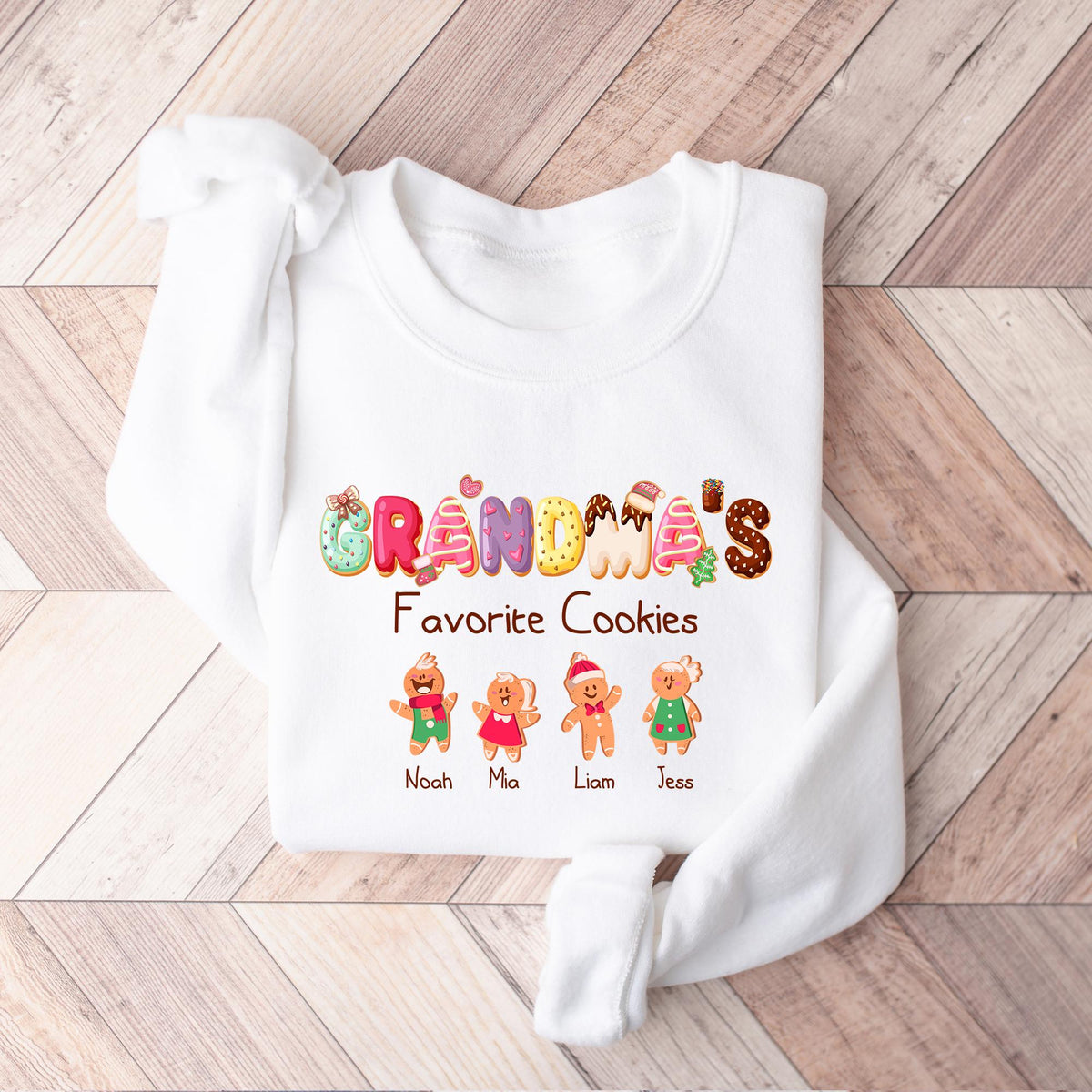 Personalized Grandma Christmas Sweatshirt, Custom Grandma Sweatshirt, Grandma Christmas Gift, Customized Shirt for Nana, Gift for Mom Tshirt
