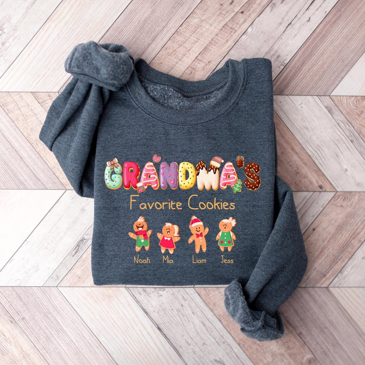 Personalized Grandma Christmas Sweatshirt, Custom Grandma Sweatshirt, Grandma Christmas Gift, Customized Shirt for Nana, Gift for Mom Tshirt
