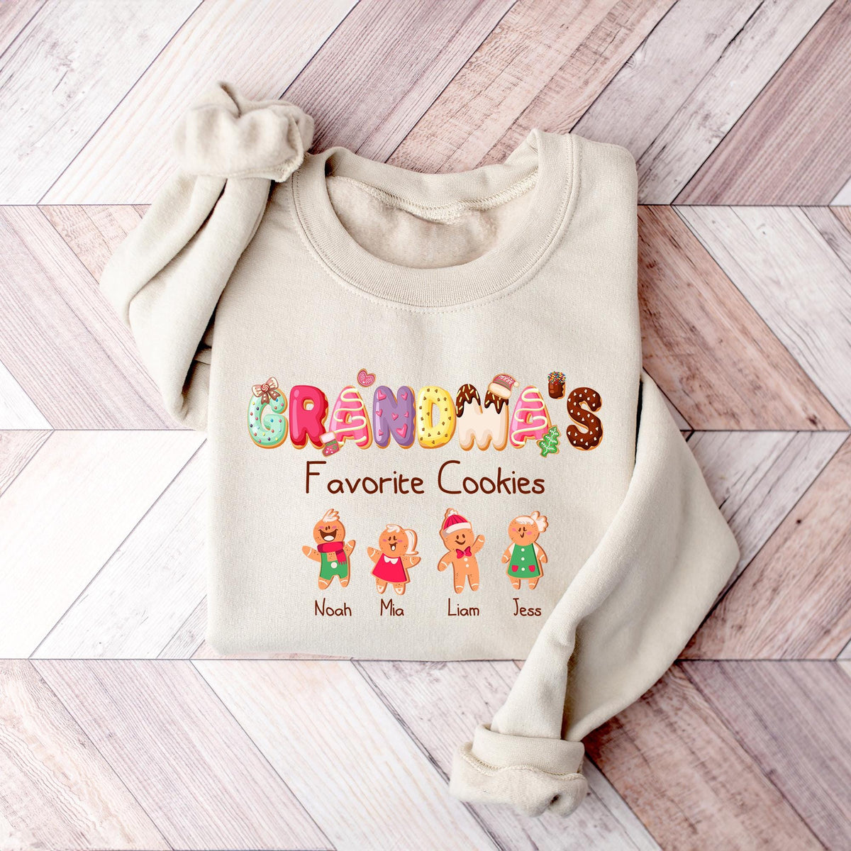 Personalized Grandma Christmas Sweatshirt, Custom Grandma Sweatshirt, Grandma Christmas Gift, Customized Shirt for Nana, Gift for Mom Tshirt