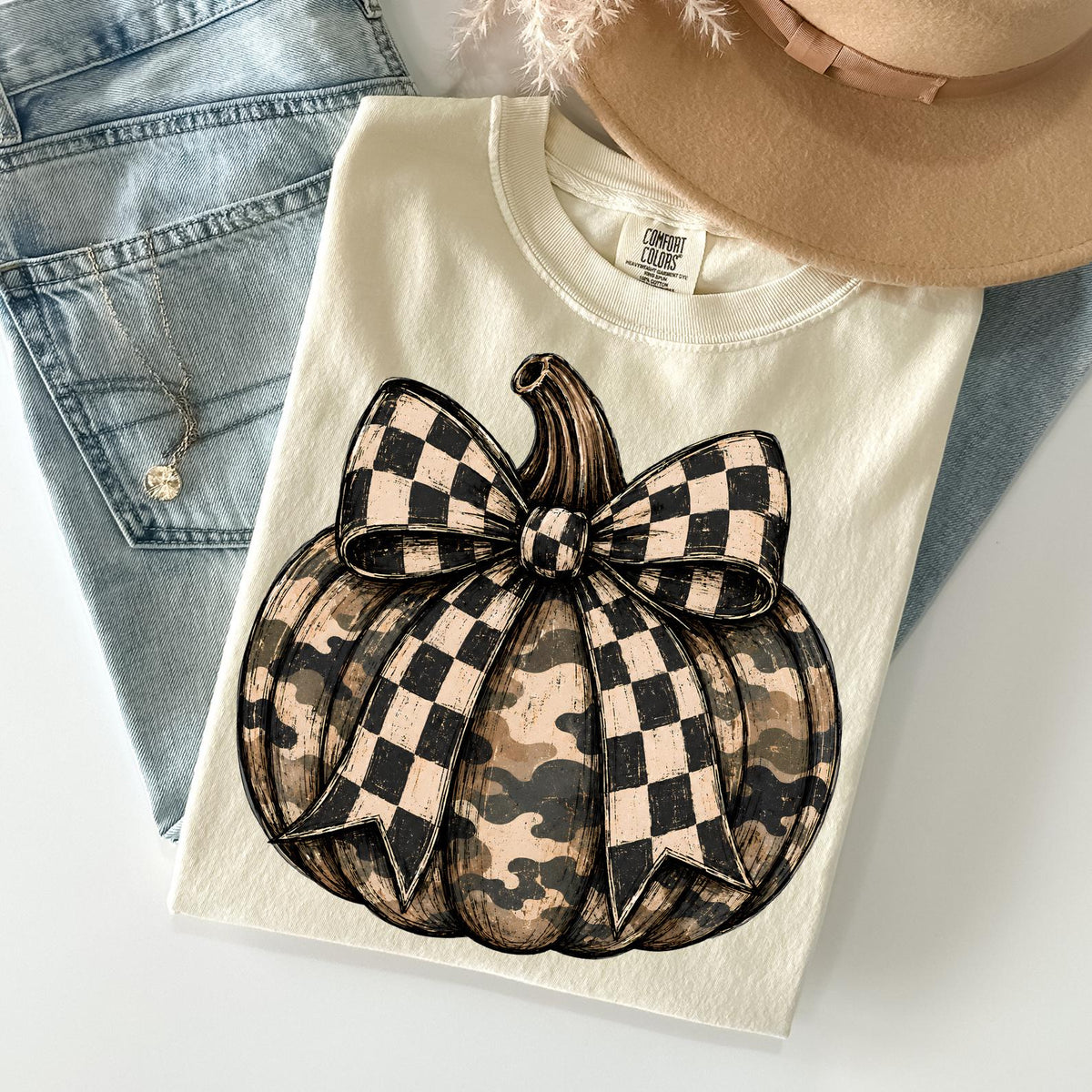 Pumpkin Shirt, Checkered Bow Pumpkin T-shirt, Western Fall Tee, Cozy Season Shirt, Thanksgiving Sweater, Fall Pumpkin Hoody, Comfort Colors®