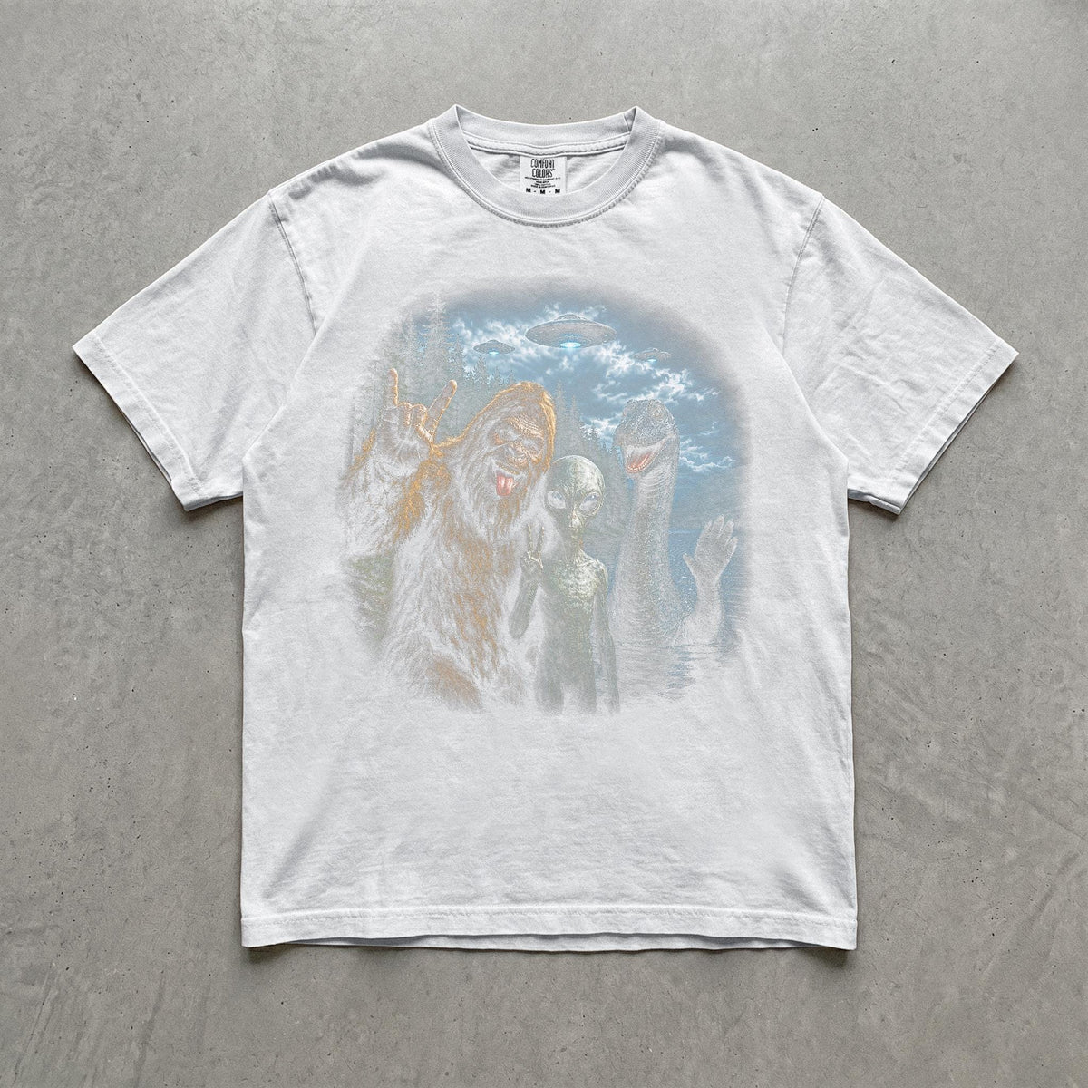 Bigfoot Mothman Alien And Dino Shirt