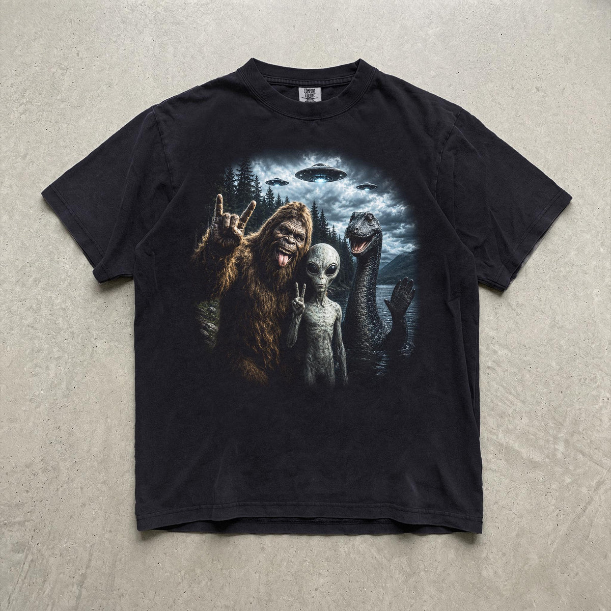 Bigfoot Mothman Alien And Dino Shirt